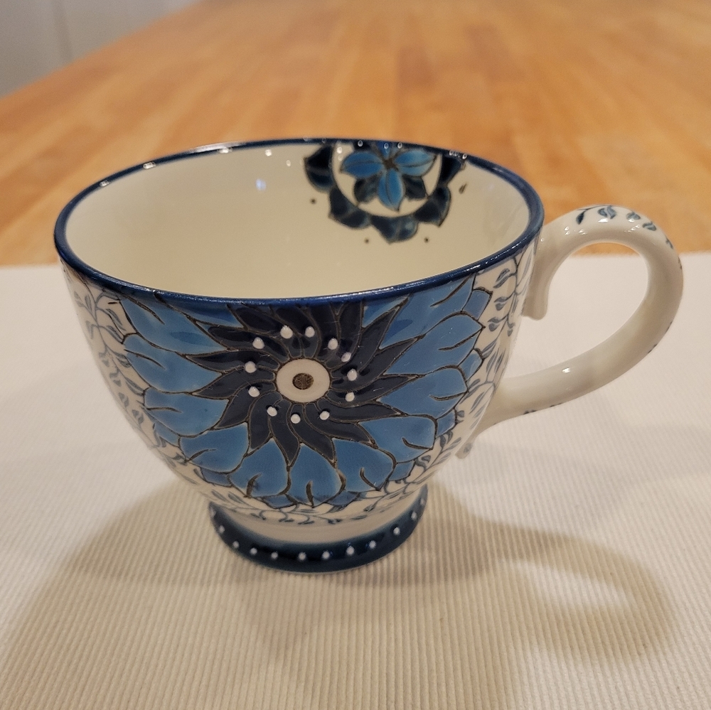 🆕️NWOT~ DUTCH WAX CERAMIC MUG